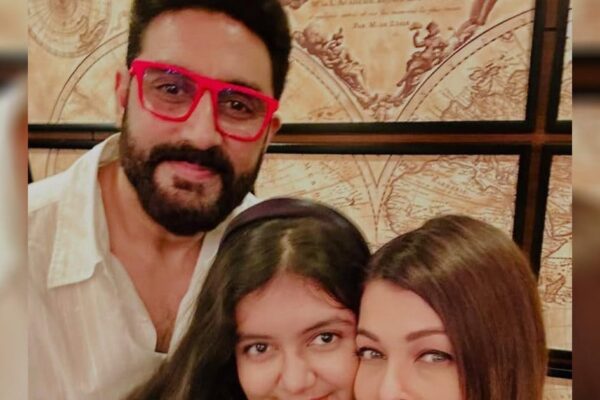 ‘Finally everything is fine …’ completed 18 years of marriage, Aishwarya Rai Bachchan shared family photo, people react