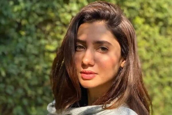 Pakistani actress Mahira Khan deleted the condemnation of Pahalgam terror attack