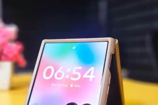 Motorola Razr 60’s India Lanch Calcus, Launching on this Date, Learn Possible Price and Feature – News18 Hindi