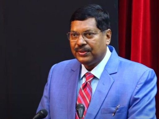 Next CJI, Supreme Court, Chief Justice of India, Br Gavai, Sanjiv Khanna Justice Br Gavai Refuses to Enter Politics 52nd CJI of India | Justice Gawai refuses entry into politics: He said- I will not take any position after retirement, if the country is in danger, SC cannot remain separate