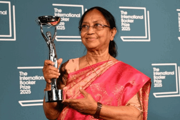 International Booker prize; Banu Mushtaq’s Heart Lamp; Deepa Bhasthi | India’s Banu Mushtaq received the International Booker Prize: first Kannada Book to receive his Heart Lamp Award; Dipa Bheshthi translated English