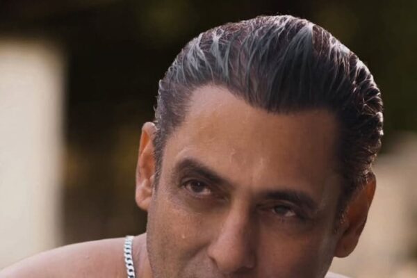 Russian crew’s Vodka Challenge’s fun experience in Salman Khan’s party