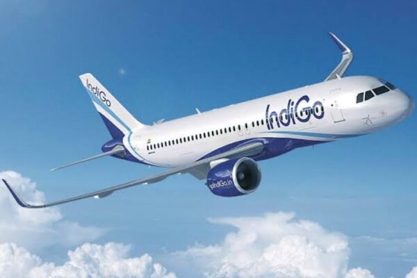 Drunk Passenger Molests Air Hostess on Delhi-Shirdi IndiGo Flight | Arrested at Shirdi Airport | Passenger tampered with air hostess in Indigo flight: Arrested as soon as he reaches Shirdi; Revealed in medical report- was drunk
