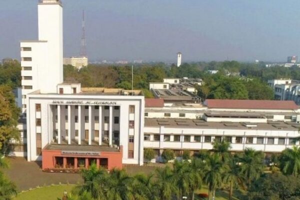 4 Students Commit Suicide in IIT Kharagpur in One Year | Suicide of 4 students in IIT Kharagpur throughout the year: College started counseling to help students; Committee for investigation