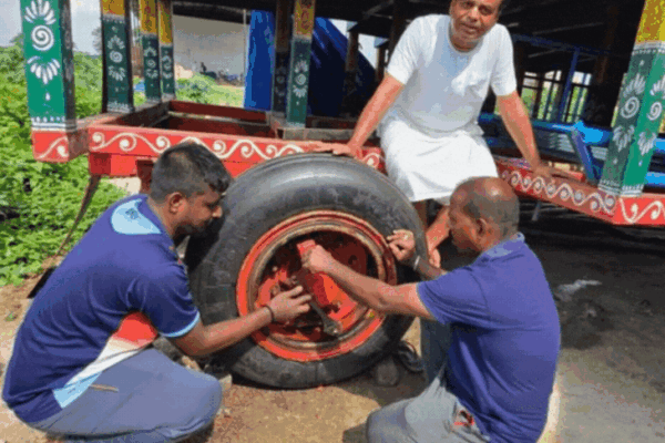Kolkata Jagannath Rath Yatra; Sukhoi Fighter Jet Tyres | ISKCON | Sukhoi jet tires put in the chariot of Lord Jagannath: Kolkata ISKCON changed the wheel after 48 years; Rath Yatra will start from June 27