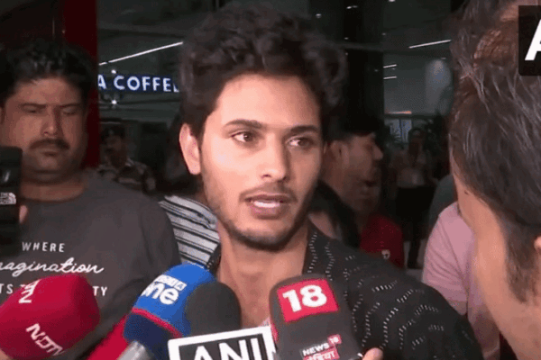 Israel Iran war; Indian Kashmir Students Evaculation | Medical University | Rescue 110 Indian students from Iran reached Delhi: said- Things are getting worse there; All medical students; Armenia brought through Armenia