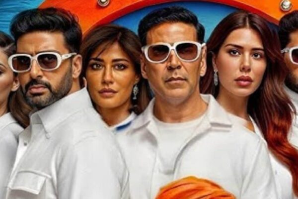 Housfull 5 LIVE: ‘Housefull 5’ releases with two climax, audiences watching together on more than 5000 screens