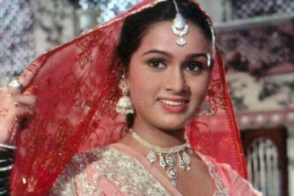 Padmini Kolhapuri’s return to the small screen, will play the role of Rajmata.