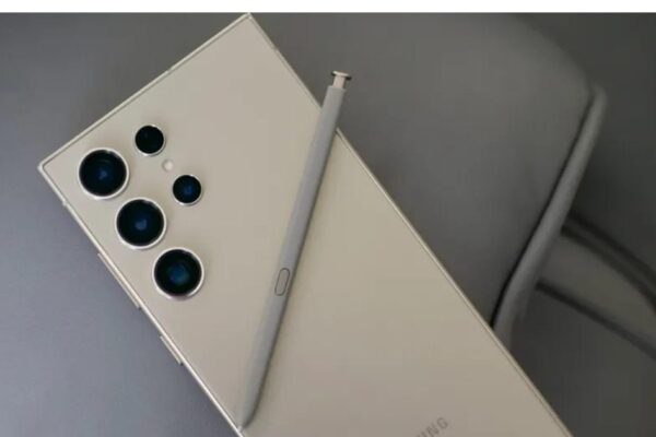 Not one two thousand, Rs 26,449 Giri 200MP camera primeum phone priced