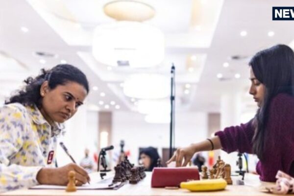 Equal collision … The second round of the World Cup final between Divya and Hampi is also drawn, new world champion will meet tiebreaker