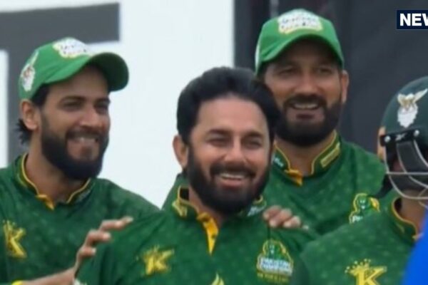 47 -year -old bowler created a ruckus in T20, 6 wickets for 16 runs, Australia killed 74, Pakistan won 47 balls