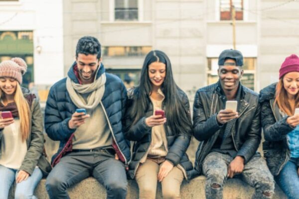 Top 10 countries, where smartphone users are the highest in the world, India’s ranking will surprise