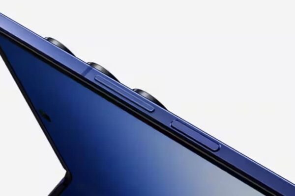 Samsung Soon Launching First Ever Tri Fold Phone Along With Galaxy S Know Se Know Features- Another big surprise of Samsung, this year will come three times