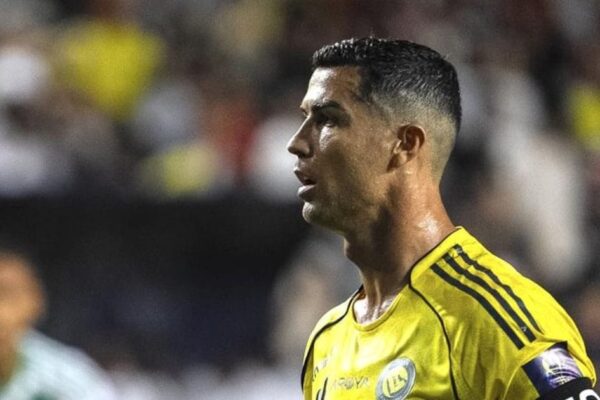 Cristiano Ronaldo set a record of 100 goals in four countries