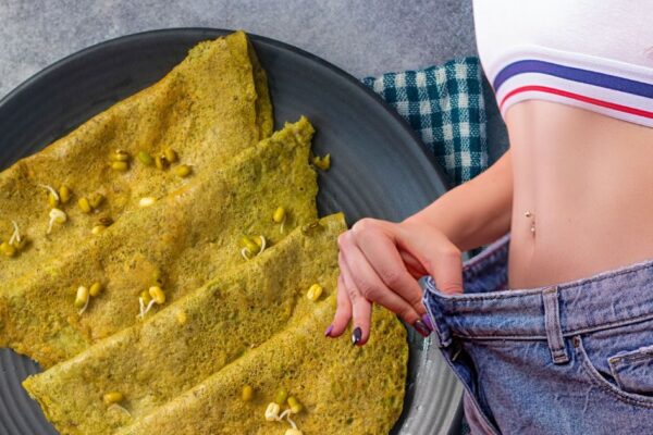 Moong Dal Chilla Best For Weight Loss. Moong dal cheela for weight loss: healthy and delicious dinner.