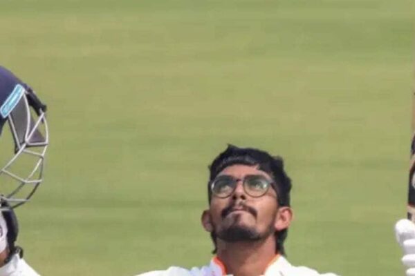 Ever scored at an average of 94, today the Duleep Trophy tested opponents! Yash shook everyone